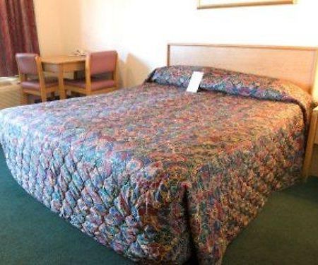 Americas Best Inn - Jacksonville Room photo